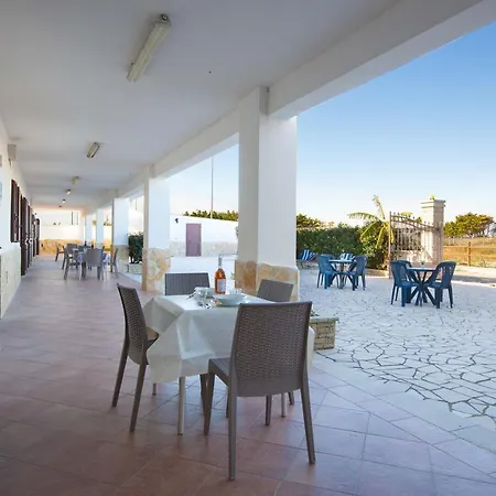 Residence Del Lilla' By Barbarhouse Torre Chianca